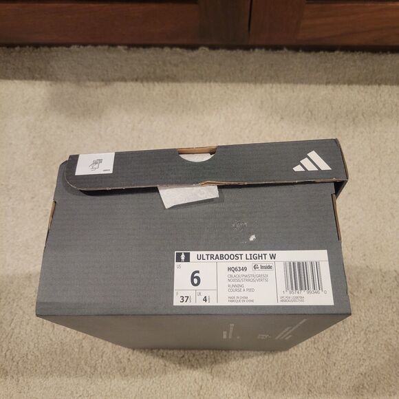 NIB Adidas Ultraboost Light Women's Running Shoes Black Size 6 Gym Workout - Picture 8 of 10